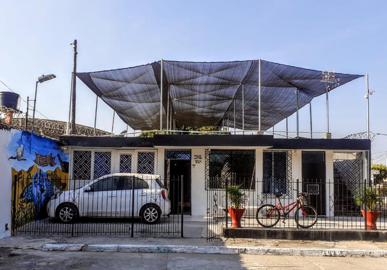 Oasis De Tolu Hotel Bagian luar foto